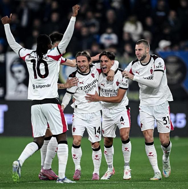 帕森斯称邓肯排名高于科比引热议（帕森斯断言邓肯高于科比，争议四起）