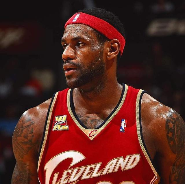 挪威主帅谈晋级世界杯：这是个超现实的夜晚，我感到非常自豪（挪威主帅：晋级世界杯之夜如梦似幻，我倍感自豪）