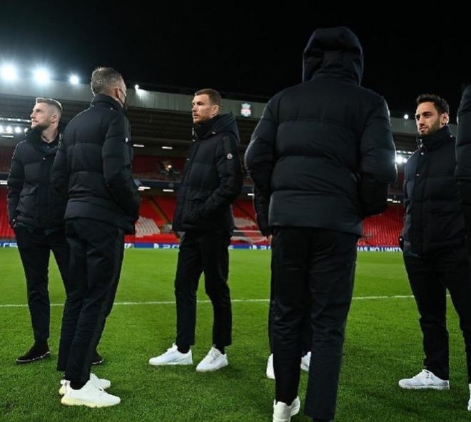 球队是否有姆巴佩依赖症？姆巴佩：问题不合适，进球是我职责（外界质疑姆巴佩依赖症，姆巴佩回应：问题不妥，进球本就是我的职责）