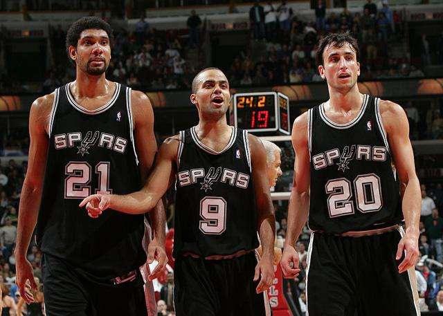 慢镜头：戴维不会在一月离开尤文，斯帕莱蒂准备重新激活他（慢镜头：戴维冬窗留守尤文，斯帕莱蒂拟重新启用）