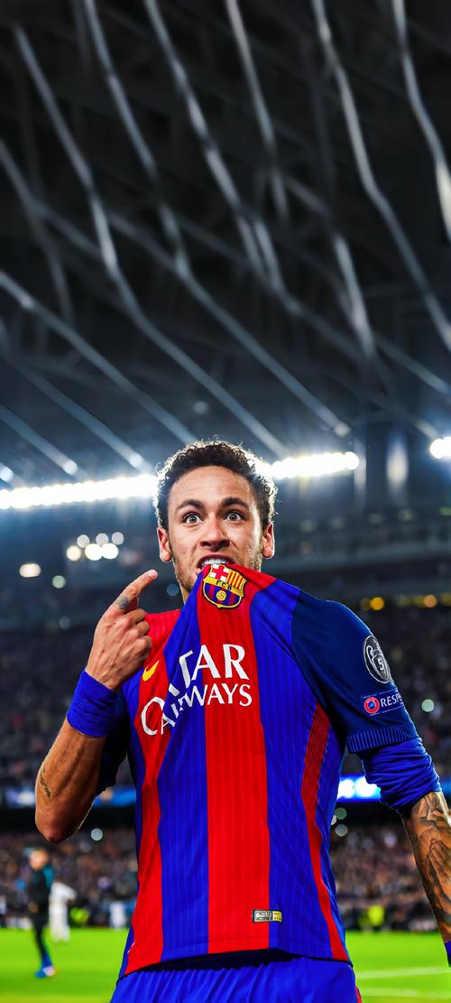 什么情况？西海岸男女足分别被处以转会禁令，但FIFA网站又说只适用于女足（疑云四起：西海岸男女足被禁转会，FIFA官网却称仅限女足）